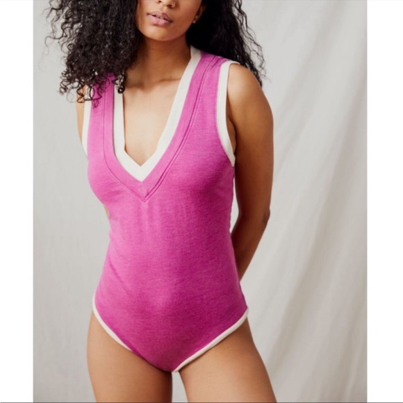 NWT Free People Cozy Cool Girl Tank Bodysuit In Color Dragonfruit Size Medium - Picture 1 of 13